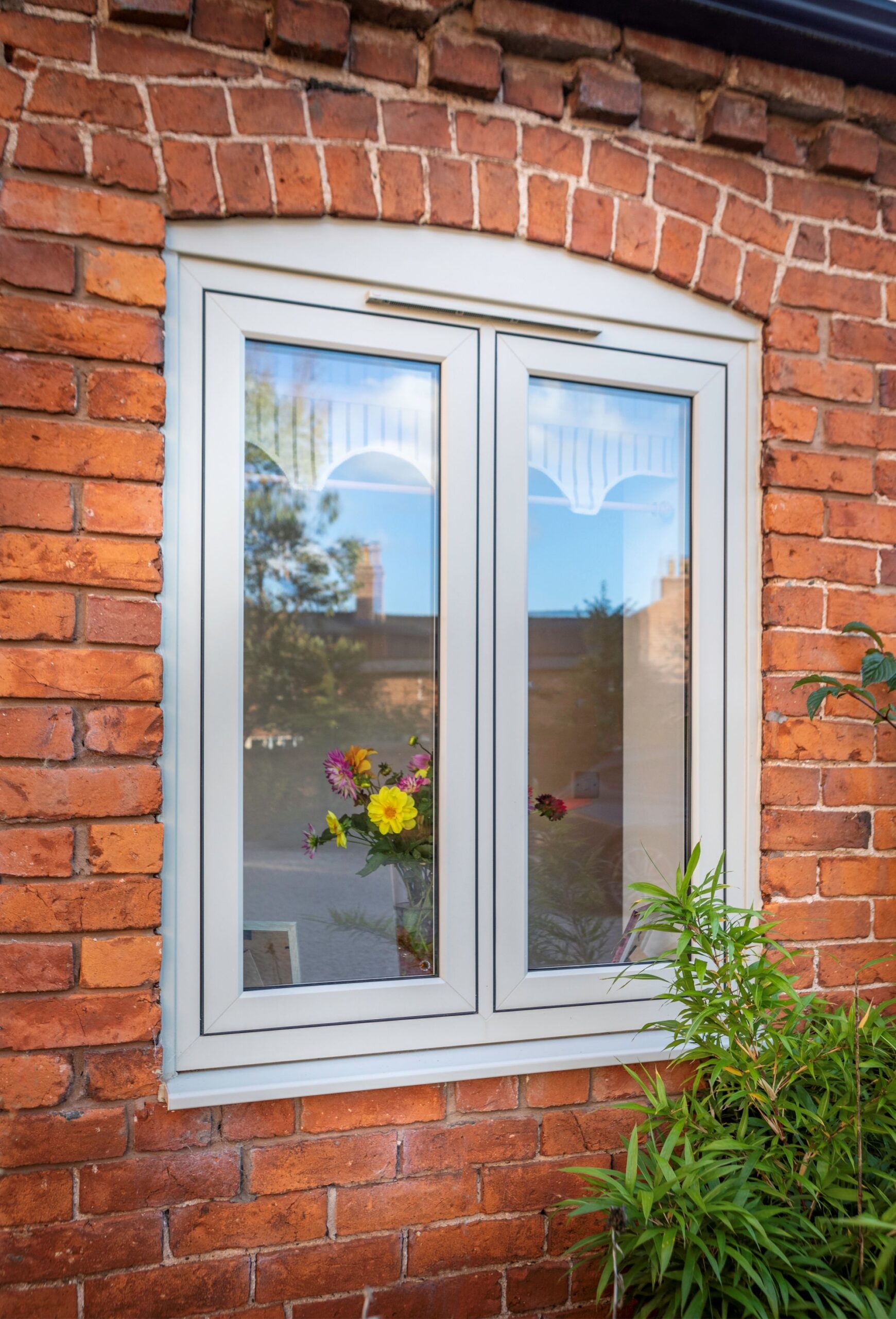 What makes Framexpress uPVC flush sash windows different?